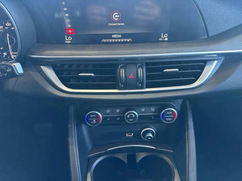 2018 Alfa Romeo Stelvio Ti