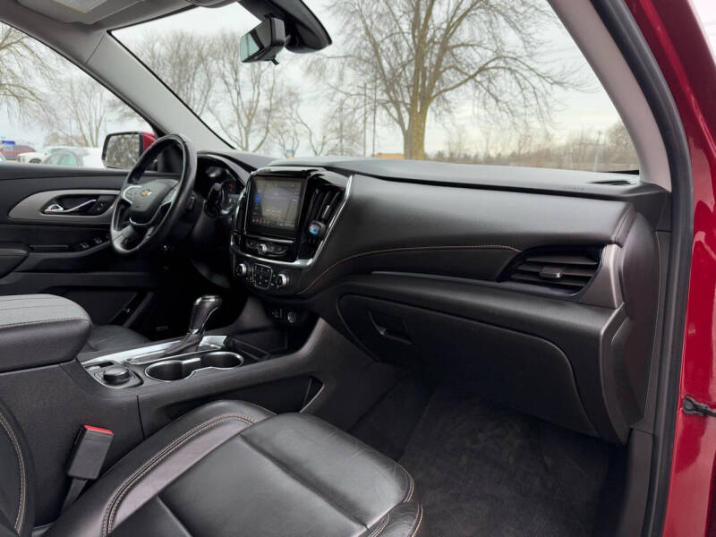 2020 Chevrolet Traverse LT Leather