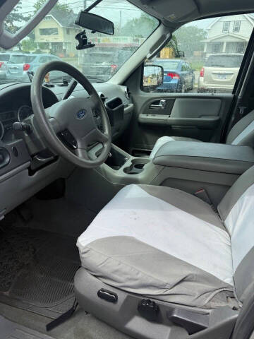 2005 Ford Expedition XLT