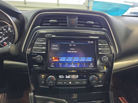 2023 Nissan Maxima 3.5 SV