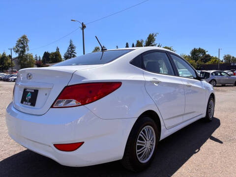 2015 Hyundai Accent GLS