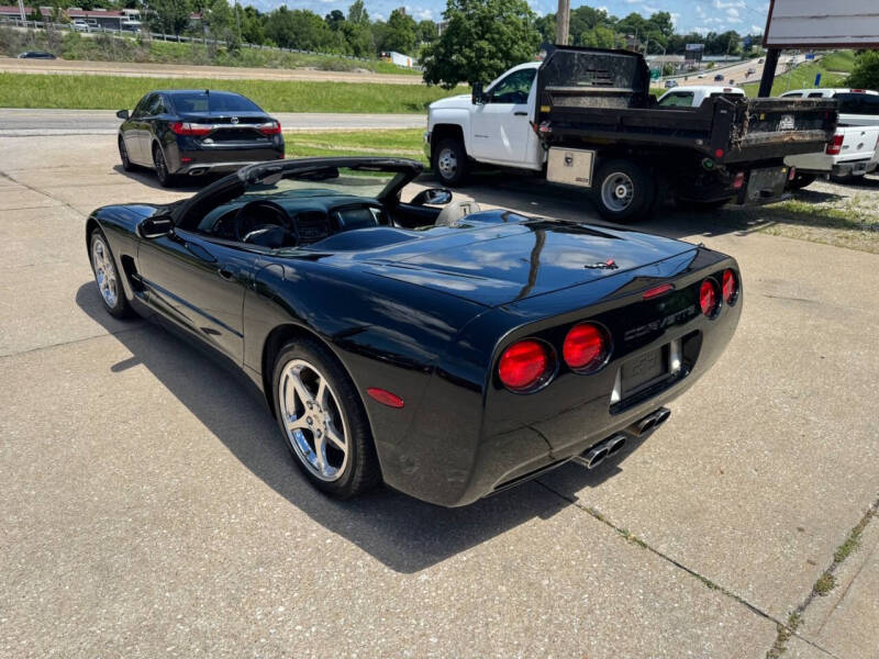 2004 Chevrolet Corvette