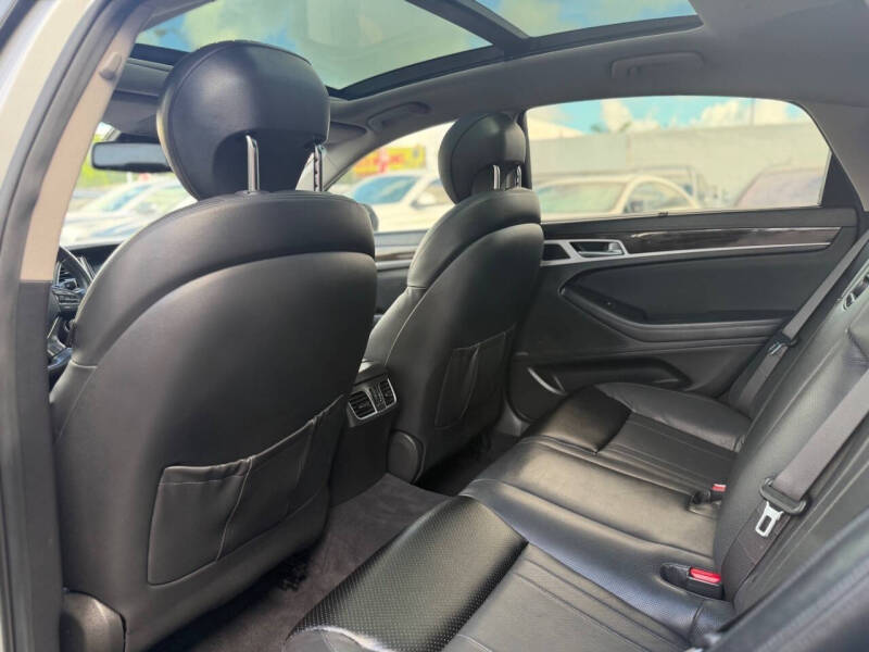2017 Genesis G80 3.8