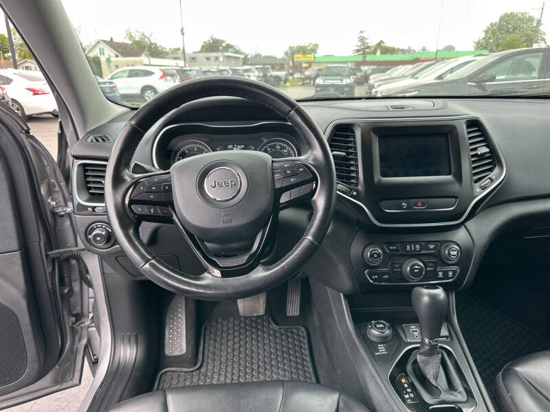 2020 Jeep Cherokee Altitude