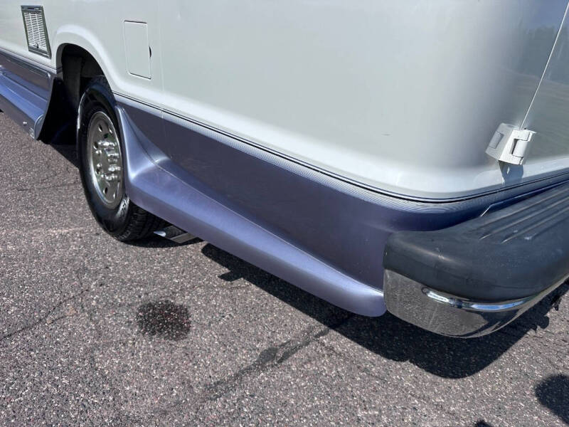 1997 Dodge Ram Van 3500