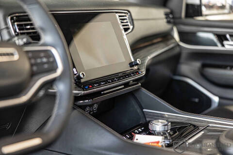 2022 Jeep Wagoneer Series II