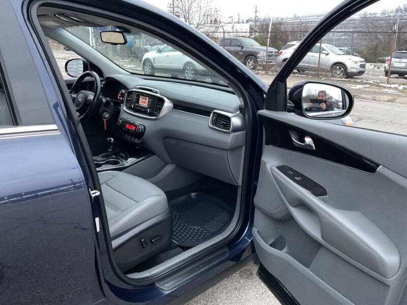 2016 Kia Sorento EX V6