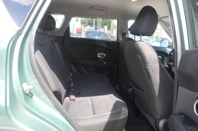 2014 Kia Soul +