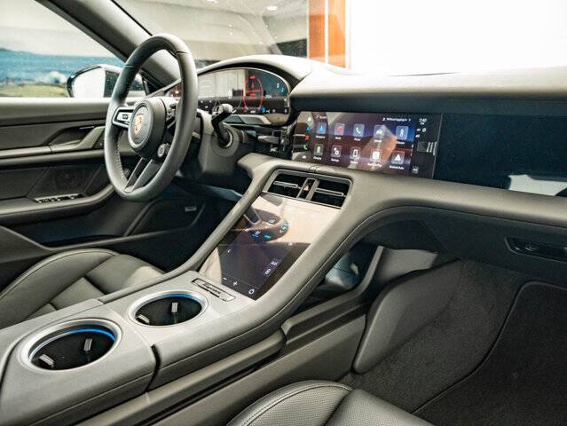 2026 Porsche Taycan