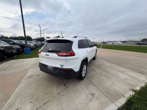 2018 Jeep Cherokee Latitude Plus
