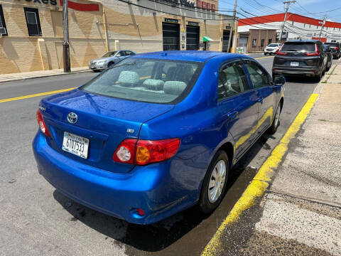 2009 Toyota Corolla LE