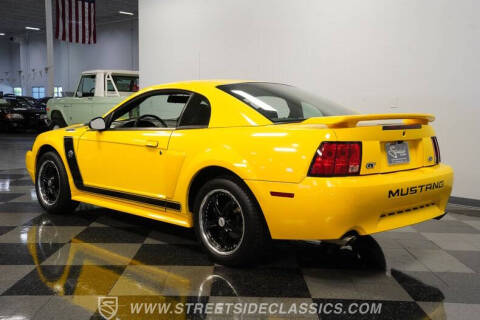2004 Ford Mustang GT Deluxe