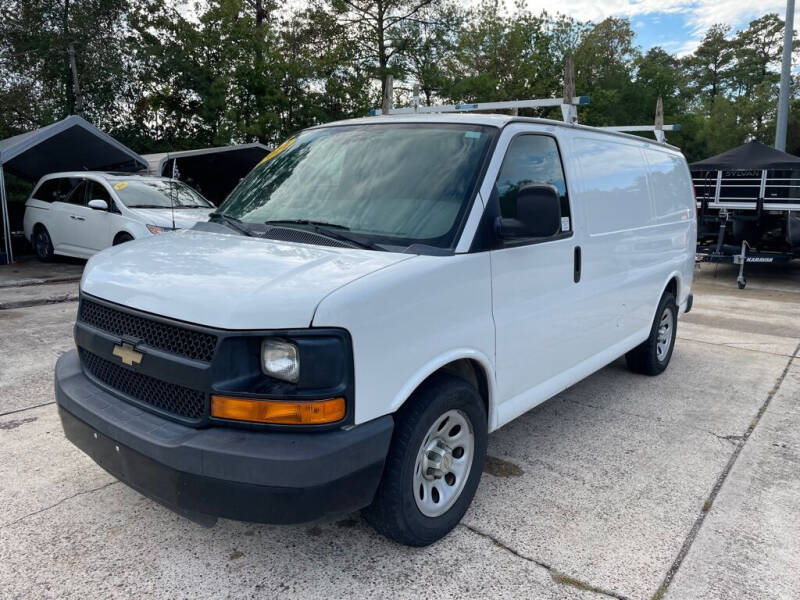2014 Chevrolet Express for sale at AUTO WOODLANDS in Magnolia TX