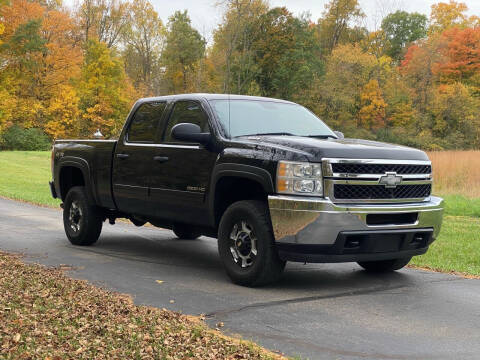 2011 Chevrolet Silverado 2500HD for sale at CMC AUTOMOTIVE in Urbana IN