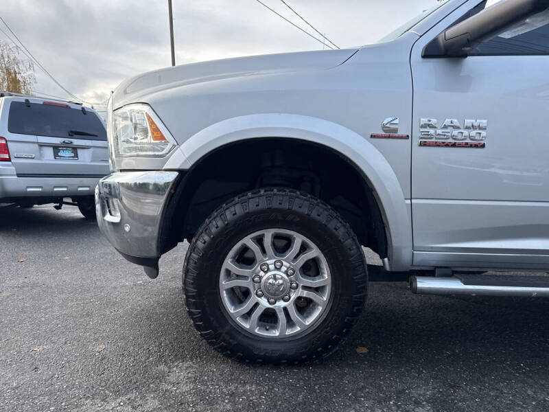 2017 RAM 3500 Laramie