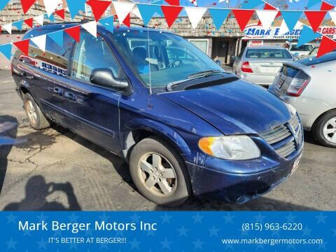 2005 Chrysler Town and Country for sale at Mark Berger Motors Inc in Rockford IL