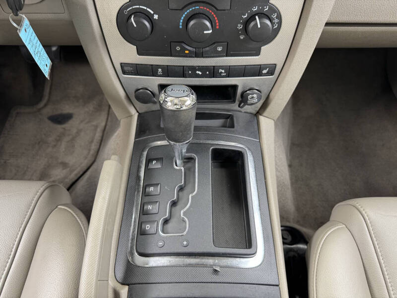 2006 Jeep Commander
