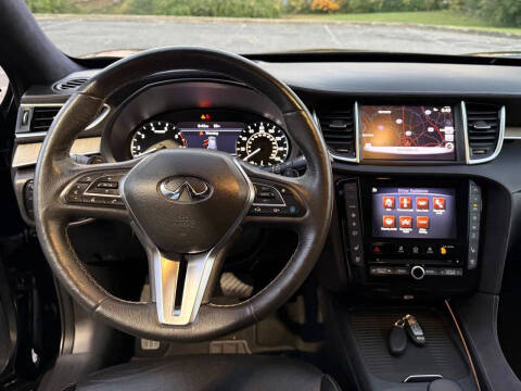 2019 Infiniti QX50 Essential