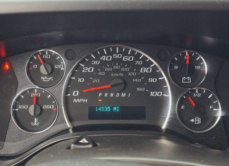 2023 GMC Savana 2500