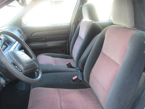 2004 Ford Crown Victoria