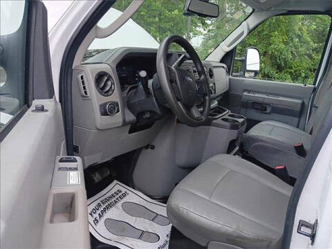 2023 Ford E-Series