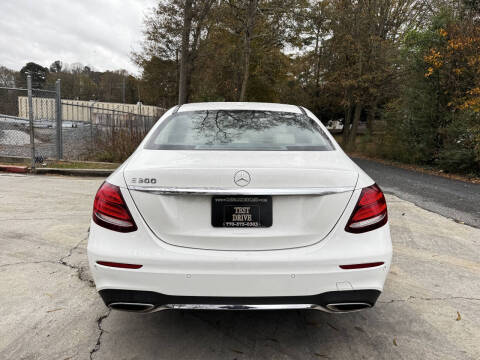 2019 Mercedes-Benz E-Class E 300