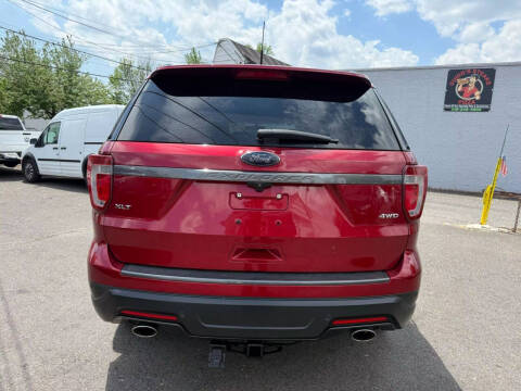 2018 Ford Explorer XLT