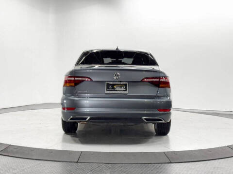 2019 Volkswagen Jetta R-Line