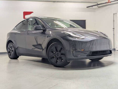 2025 Tesla Model Y Long Range