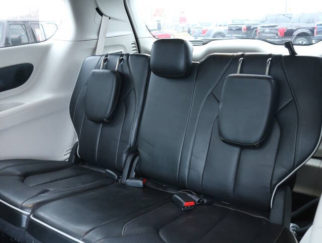 2022 Chrysler Pacifica Limited