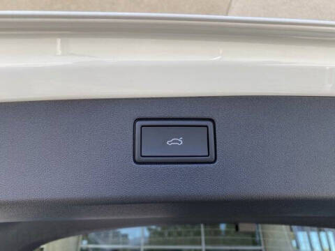 2026 Volkswagen Tiguan SE 4Motion