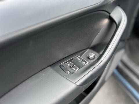 2016 Audi Q3 2.0T Premium Plus