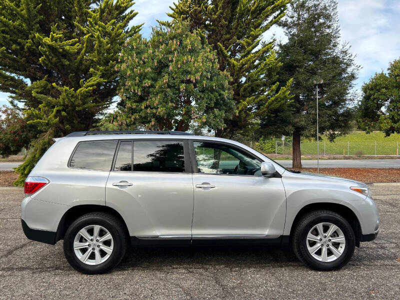 2013 Toyota Highlander SE