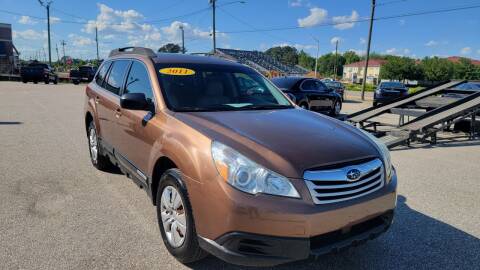 2011 Subaru Outback for sale at Kelly & Kelly Supermarket of Cars in Fayetteville NC
