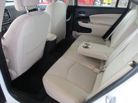 2011 Chrysler 200 Touring