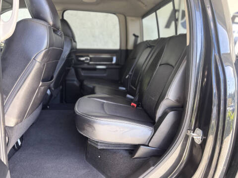 2016 RAM 1500 Laramie