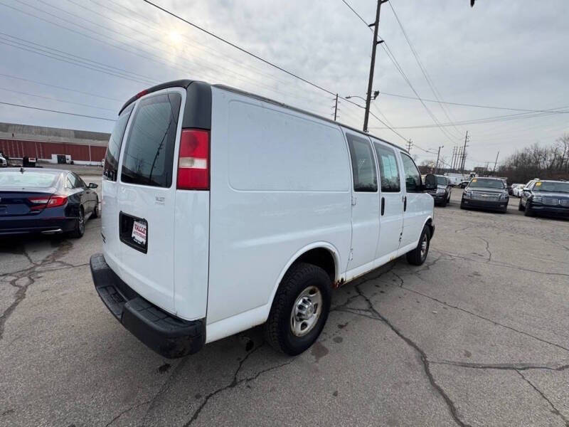 2014 Chevrolet Express 2500