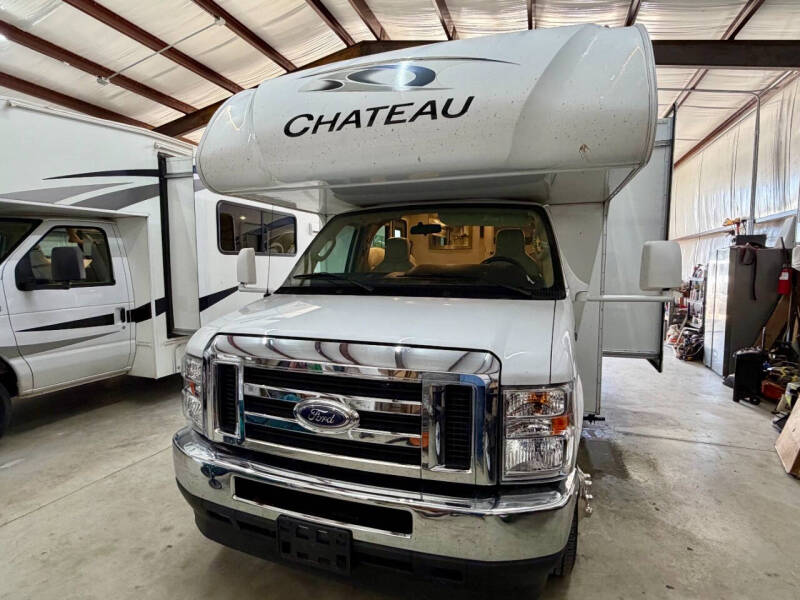 2021 Thor Motor Coach Chateau 28Z