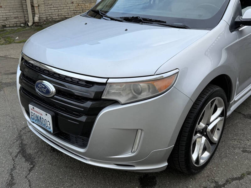 2011 Ford Edge Sport