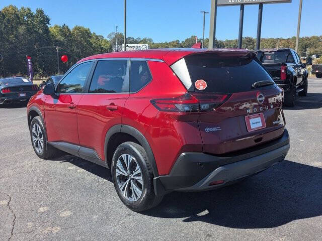 2022 Nissan Rogue SV