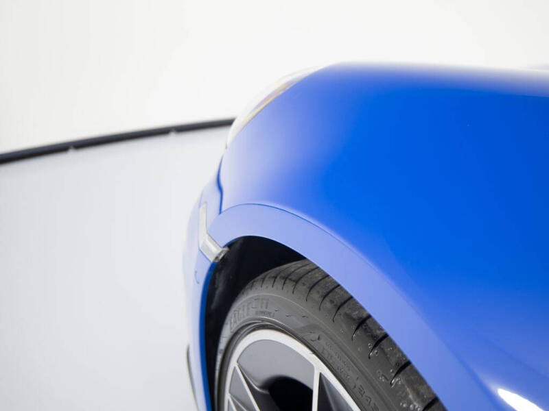 2025 Porsche 911 Carrera