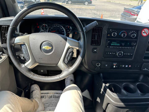 2019 Chevrolet Express 2500