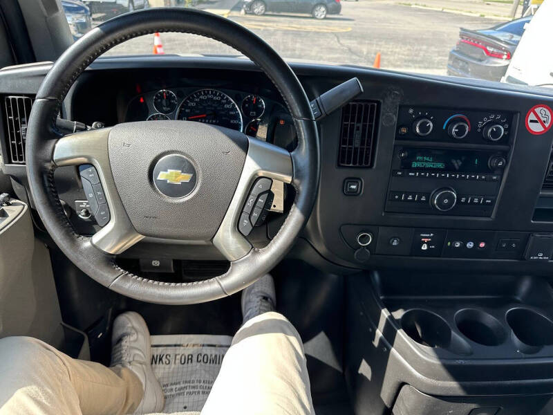 2019 Chevrolet Express 2500