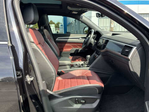 2022 Volkswagen Atlas Cross Sport V6 SEL Premium R-Line 4Motion