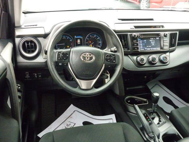 2017 Toyota RAV4 LE