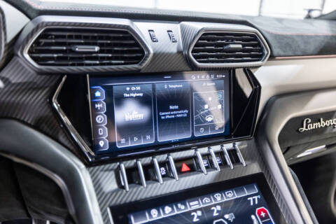 2023 Lamborghini Urus Performante