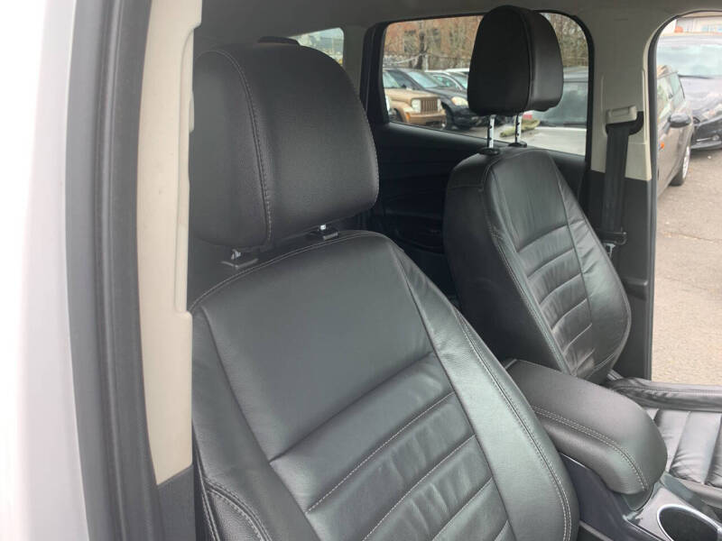 2015 Ford Escape Titanium