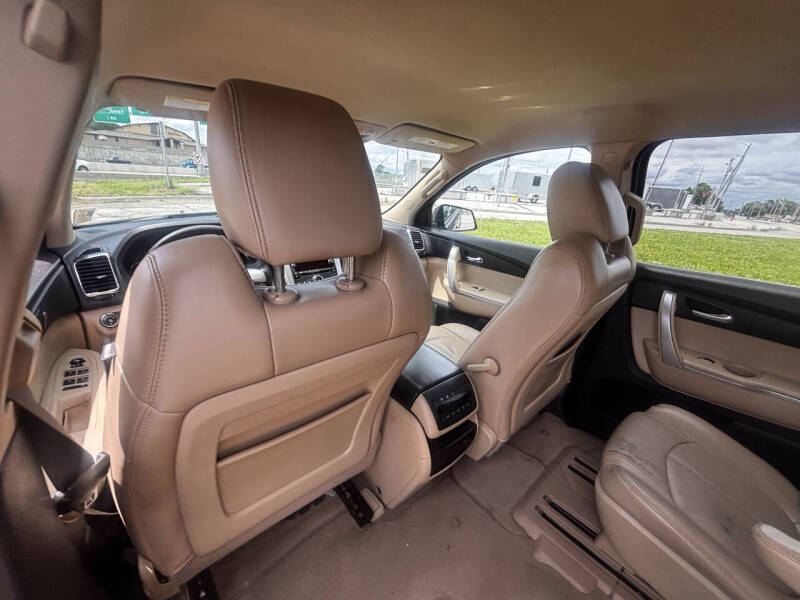 2011 GMC Acadia SLT-1