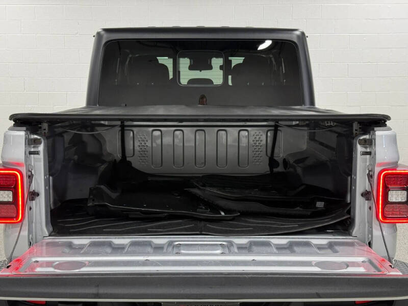 2024 Jeep Gladiator Willys