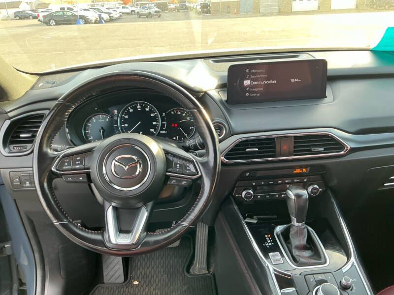 2023 Mazda CX-9 Carbon Edition